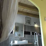 Bergerie De Lagarrigue Bed & Breakfast 3*