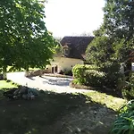 Bergerie De Lagarrigue Bed & Breakfast