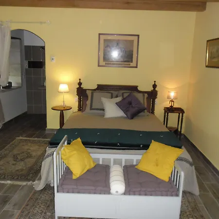 Nocleg ze śniadaniem Bergerie De Lagarrigue 3*