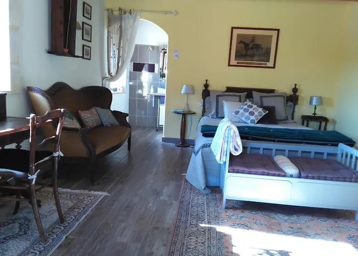 Bergerie De Lagarrigue Nocleg ze śniadaniem Baladou