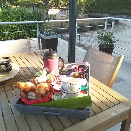 Bed & Breakfast Bergerie De Lagarrigue 3*