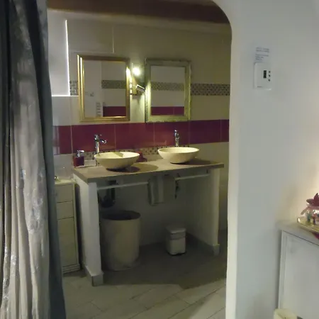 Bergerie De Lagarrigue Bed & Breakfast Baladou